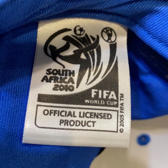 Adidas 2010 FIFA World Cup South Africa Italia collectors embroidered hat - Picture 6 of 10